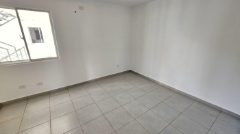 Apartamento en venta en moderna torre de la jacobo majluta piso 6 con