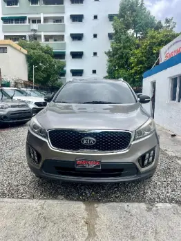 Kia sorento 3 filas 4x4 piel en santo domingo este