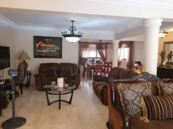 Venta de casa pension san cristóbal