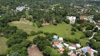 Solar de venta en proyecto cerrado en jarabacoa rps-133
