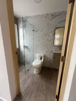 ️us200000️ vendo penthouse en ensanche ozama ubicado en cuarto nivel c