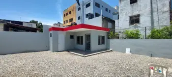 Solar de 355.52 mt2 muy cÉntrico ubicado en el ensanche la paz.