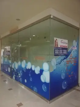 Alquilo local en malecon center