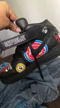 Nike supreme