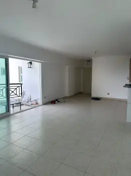 Apartamento en alquiler de 3 habitaciones en la anacaona