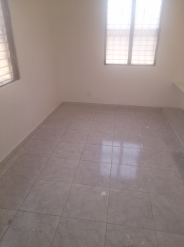 Resd loyola y luz divina prol 27 feb alq apto 2 y 3 hab s c b  parq rd