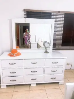 Vendo juego de habitación king size