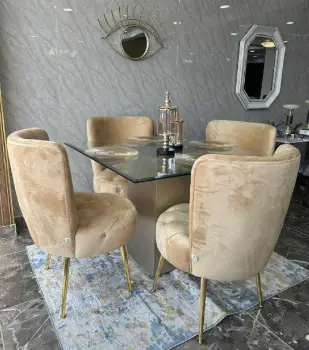 Comedor de 4 silla  en valverde