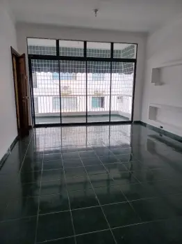 Apartamento de 2 habitaciones piso 3 gascue