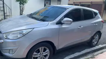 Hyundai tucson 2011 como nueva