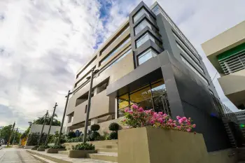 Alquiler de locales comerciales en obra gris. jardines del norte