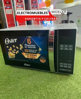Microondas  marca  oster