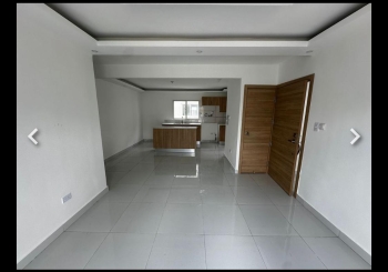 Alquilo 1er nivel nuevo con terraza y patio 3 habitaciones