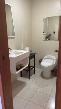 Alquilo apartamento en gazcue amueblado piso alto