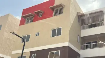 Alquilo apartamento con terraza en la ecológica