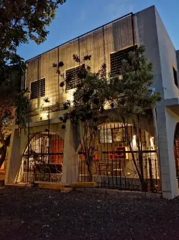 Rento estudios prÓximo a intec sin amueblar