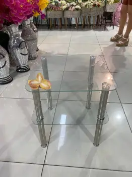 Mesita de cristal cuadrada  en santo domingo dn
