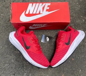 Tenis teni nike air max running edition 2k25