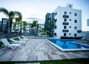 Apartamento en venta amueblado en llanos de gurabo