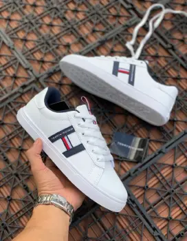 Tenis teni tommy hilfiger white classic blanco 2k25
