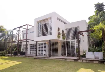 Venta de casa en altos de arroyo hondo iii