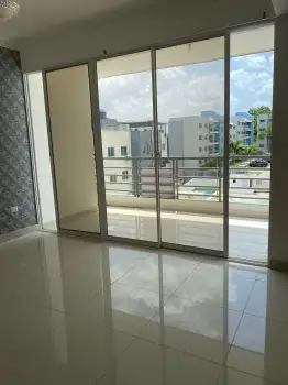 Alquiler apartamento de  3  habitaciones con todas las comodidades