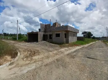 Solar de 135metros en el residencial doÑa esther en villa mella