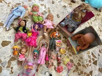 Munecas y munecos