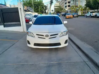 Toyota corolla 2012