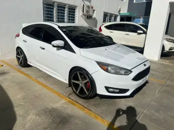 Carro ford focus 2016 sport