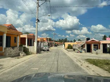 Solares en residencial habitado doÑa luz en villa mella