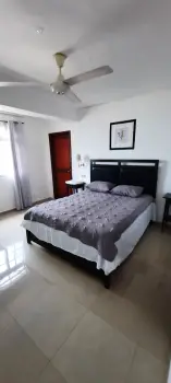 Zona universitaria rento apartamento amueblado de 2 dormitorios uasd g