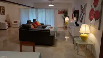Apartamento en alquiler amueblado en la anacaona 3 habitaciones