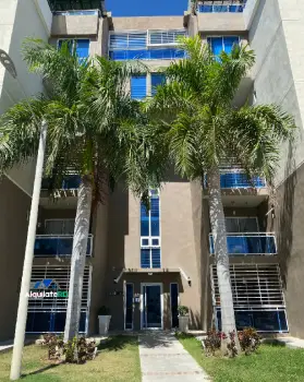 Apartamento de alquiler en residencial mediterraneo