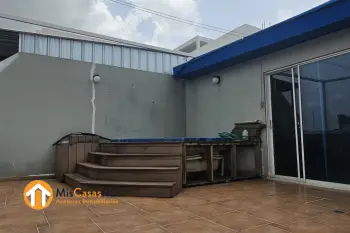 Amplio penthouse en buenísima zona de los prados????