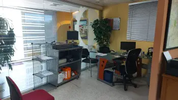 Local comercial en venta en estrella sadhala santiago