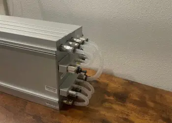 Bitmain antminer s21 hyd 335t miner en independencia