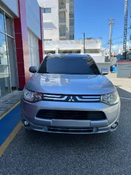 Mitsubishi outlander 2015 en santo domingo dn