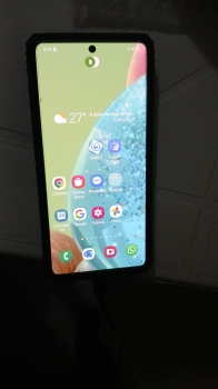 Se vende galaxy a71 128gb y 8 gb ram 5g desbloqueado negro rd7000.00