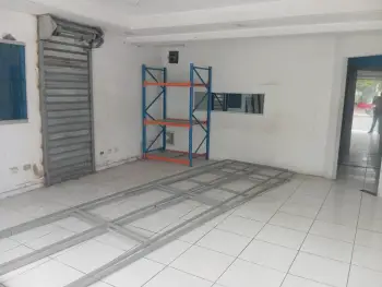 Alquiler local comercial carretera mella