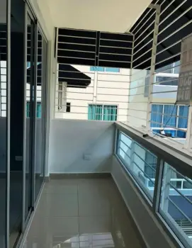 Venta de acogedor apartamento en la jacobo majluta.