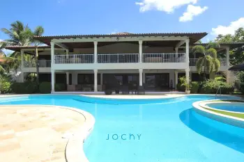 Villa en venta en casa de campo / la romana 7 habitaciones