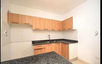 Apartamento en venta 1er nivel con 3  hab y 2 parqueos en brisa orient