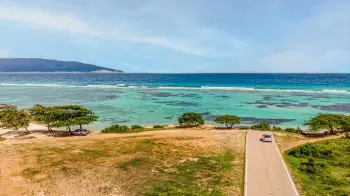 Mirage azure- solares urbanizados con vista al mar -descubre tu refugi