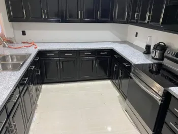 Reparación de gabinetes de cocina en madera en santo domingo