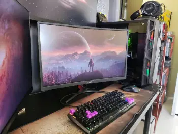Msi full hd freesync gaming monitor 24 curved 1ms va 1920 x 1080 144hz