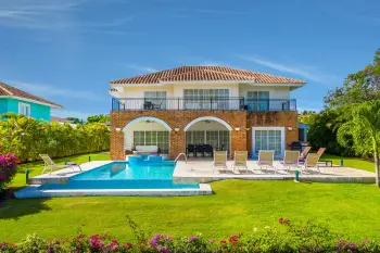 Vendo villa lista para entregar en punta cana