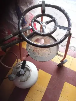 Estufa con tanque de gas