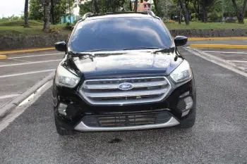 Ford escape se 2017 excelentes condiciones precio negociable