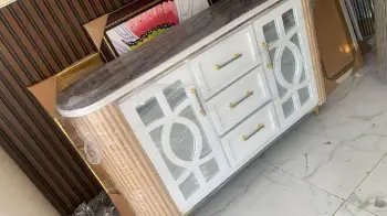 Credencia moderna grande para sala